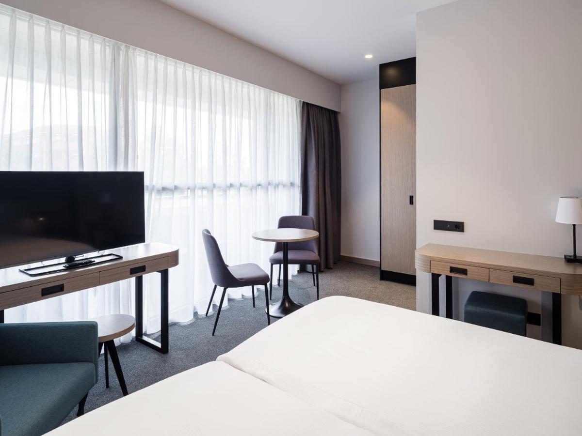Executive Residency By Best Western Amsterdam Airport โฮฟด์ดอร์ป ภายนอก รูปภาพ