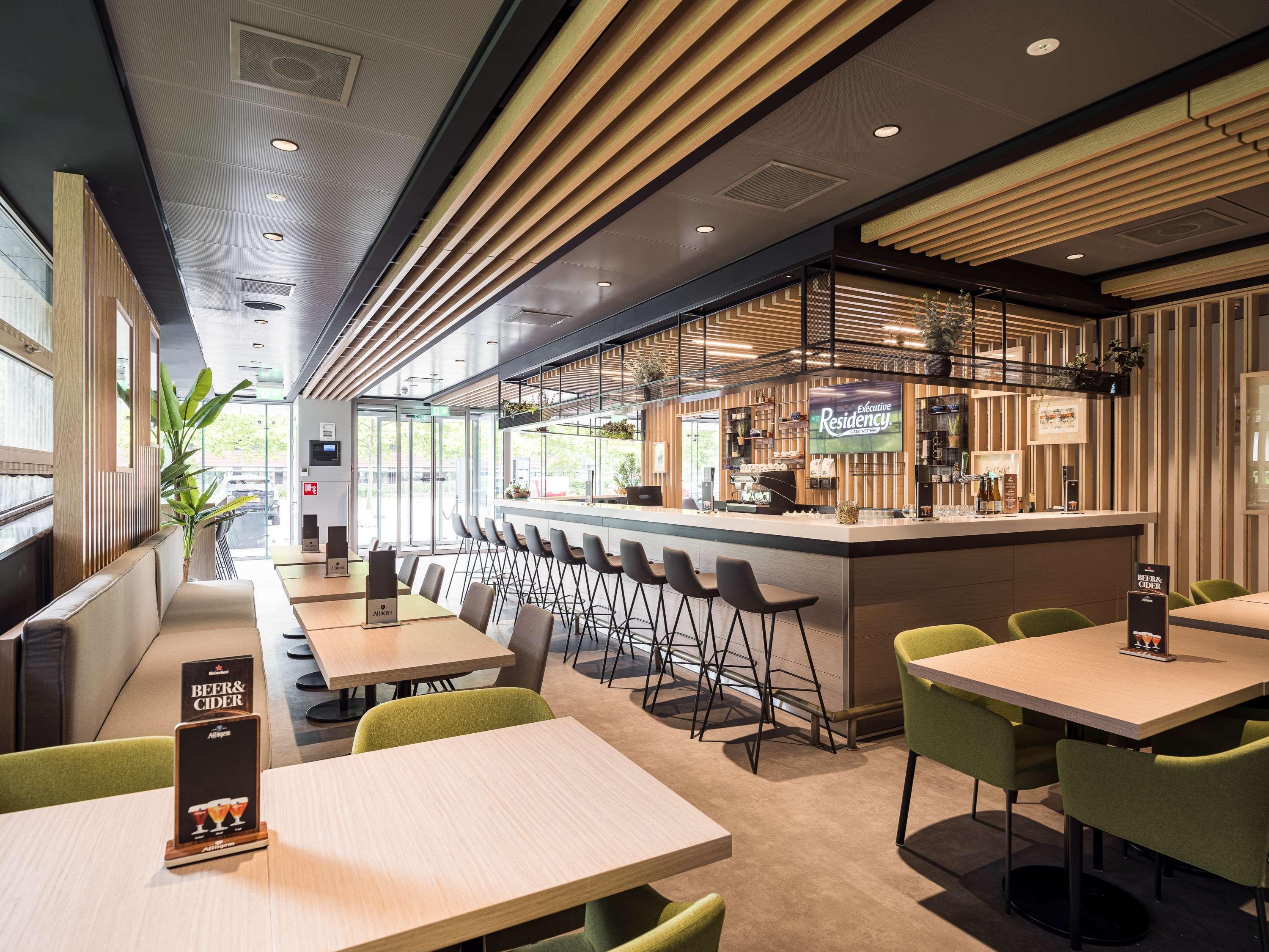 Executive Residency By Best Western Amsterdam Airport โฮฟด์ดอร์ป ภายนอก รูปภาพ