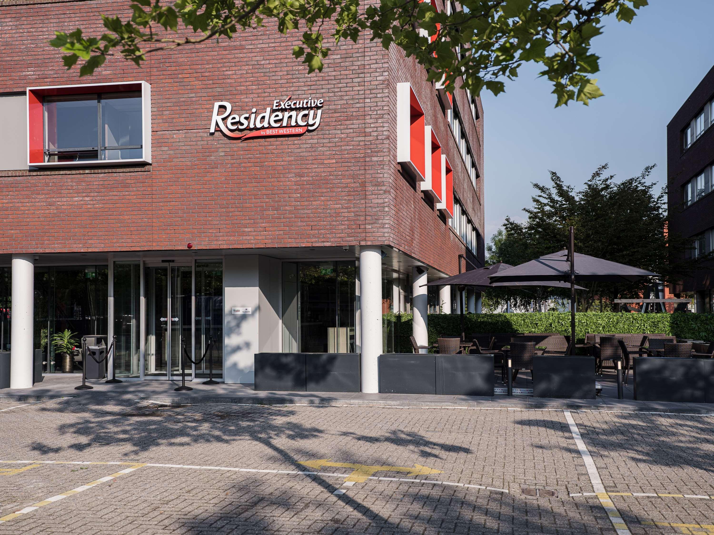 Executive Residency By Best Western Amsterdam Airport โฮฟด์ดอร์ป ภายนอก รูปภาพ
