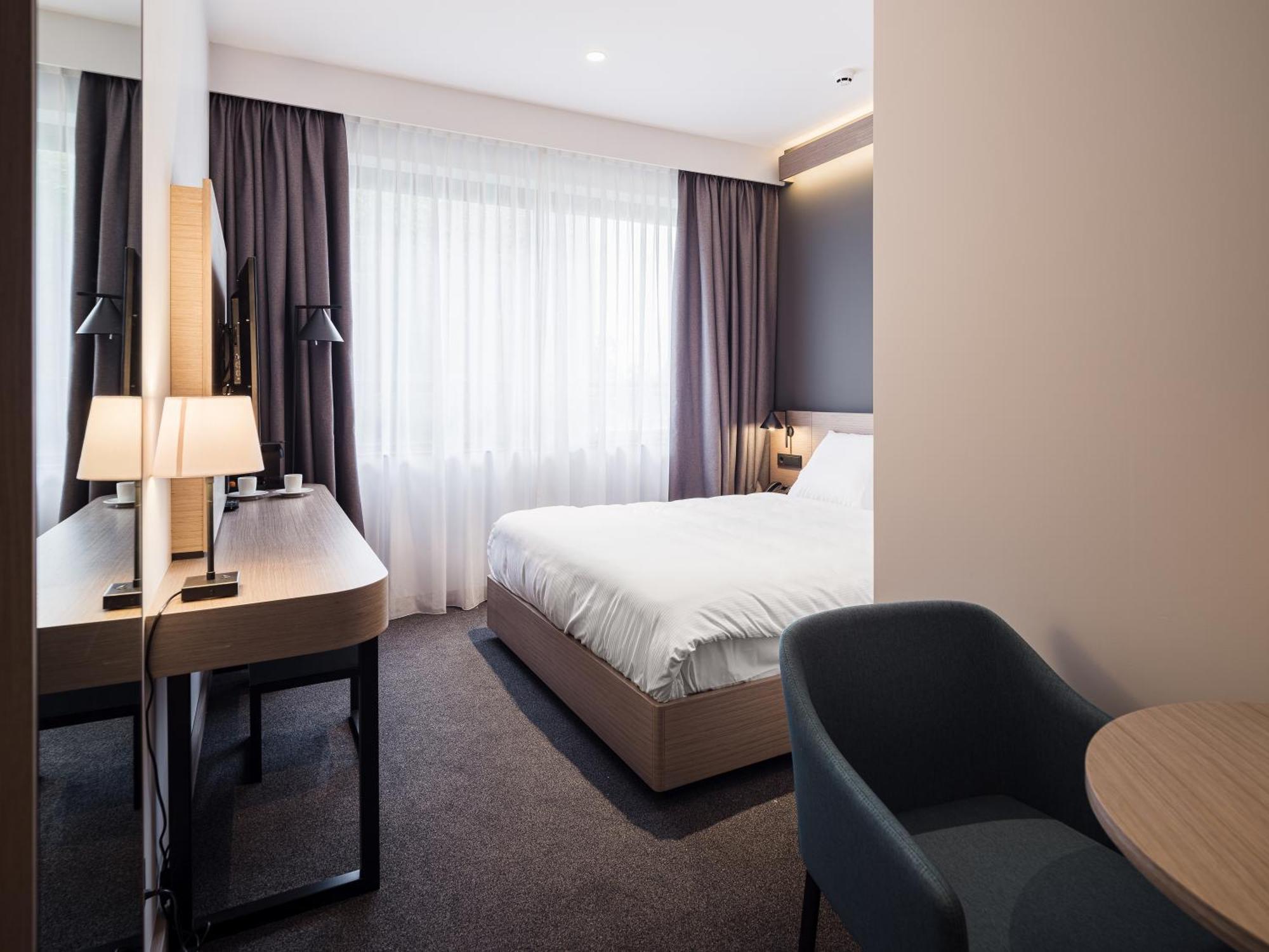 Executive Residency By Best Western Amsterdam Airport โฮฟด์ดอร์ป ภายนอก รูปภาพ